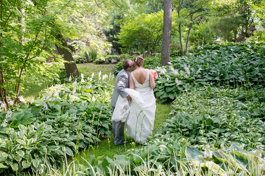 Dubuque_Arboretum_Wedding_Photographer_